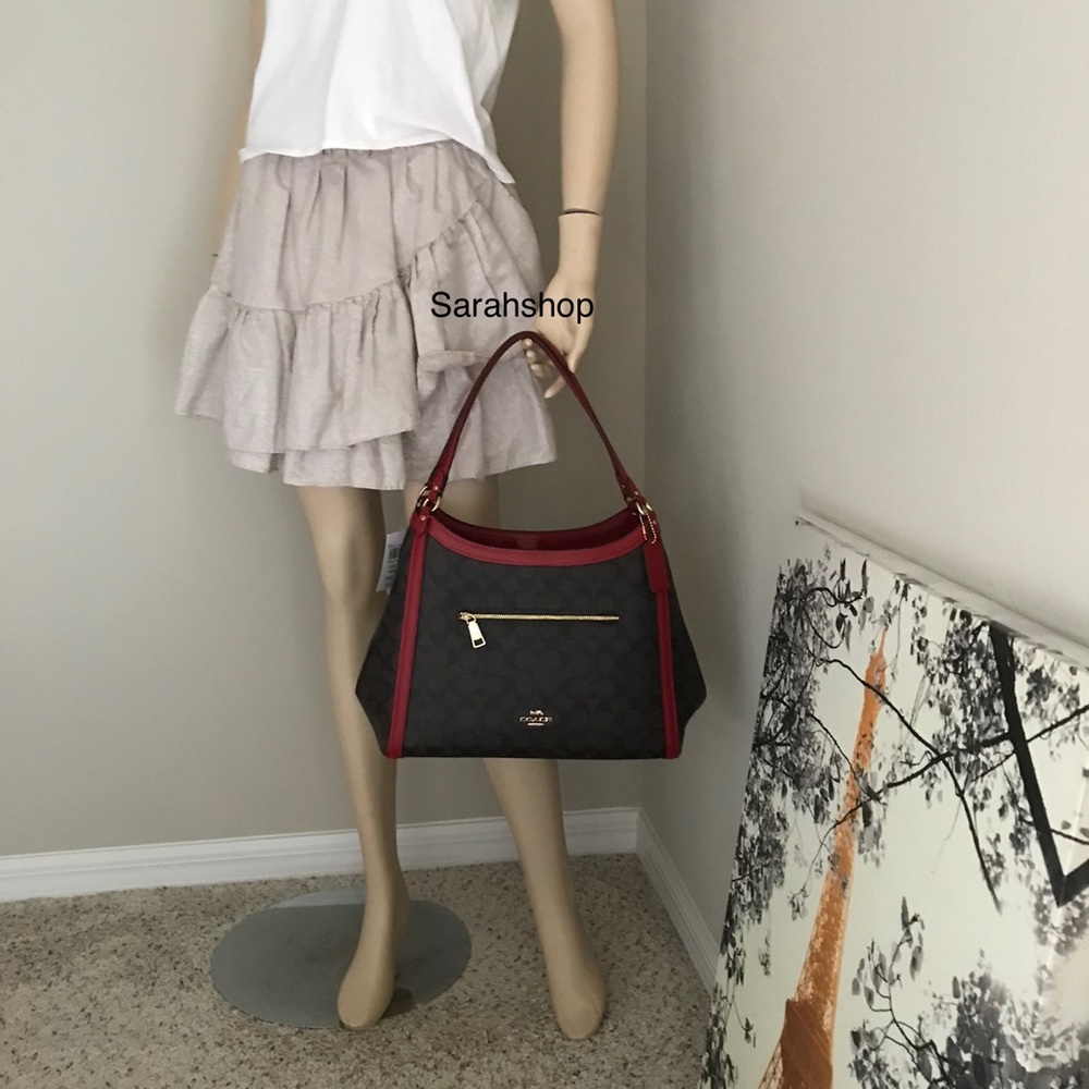 ✅Coach purse - Picture 7 of 13